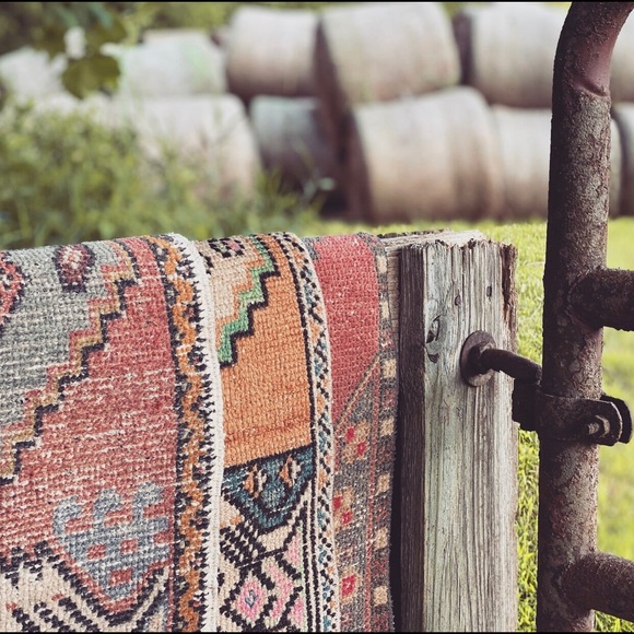Vintage Turkish Rug - Picture 3 of 3